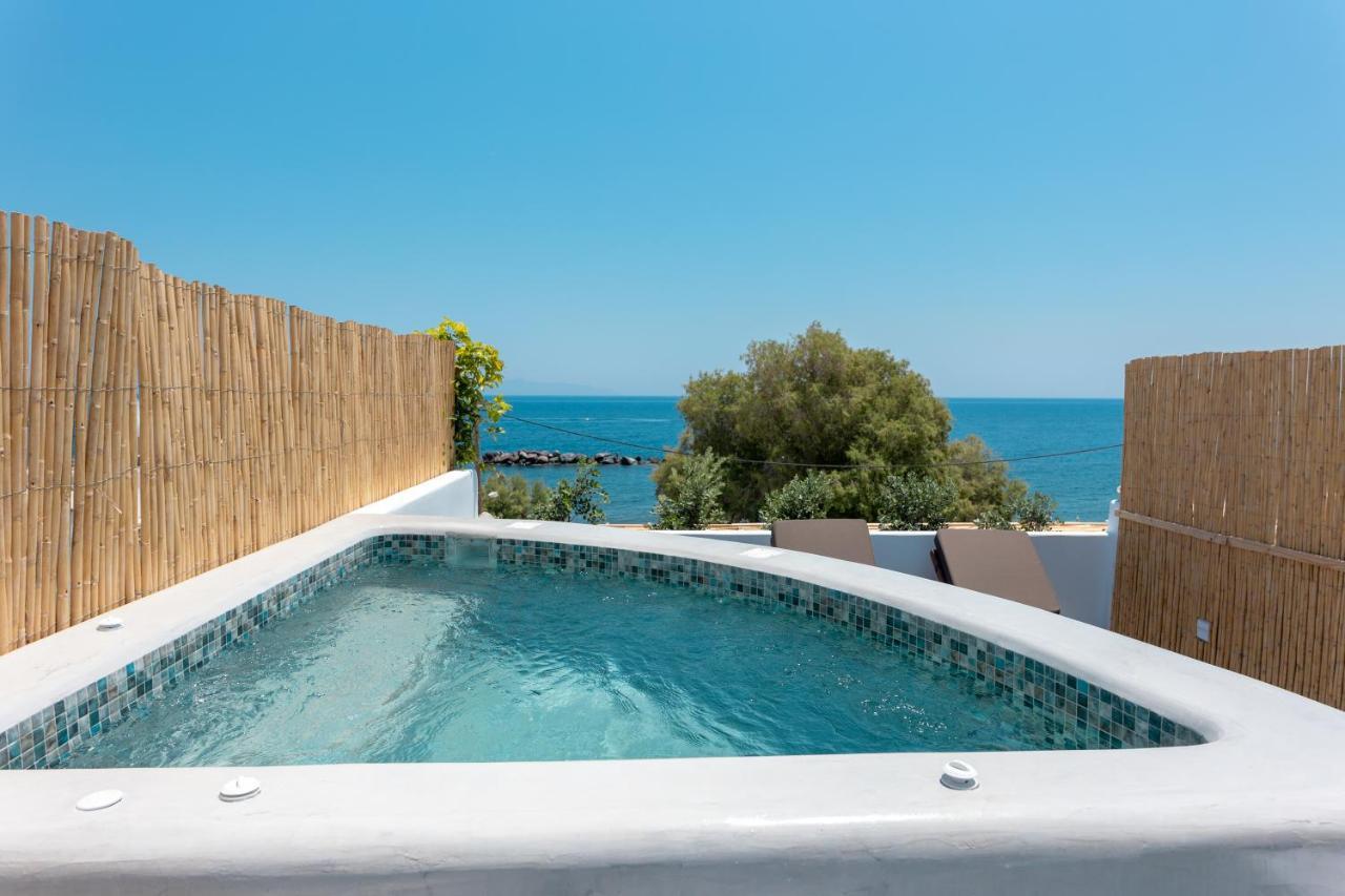 Aegean Gold Hotel Kamári Екстериор снимка